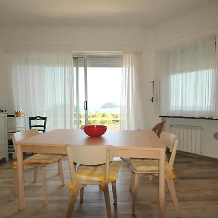 Apartmán Il Balcone Sull'isola