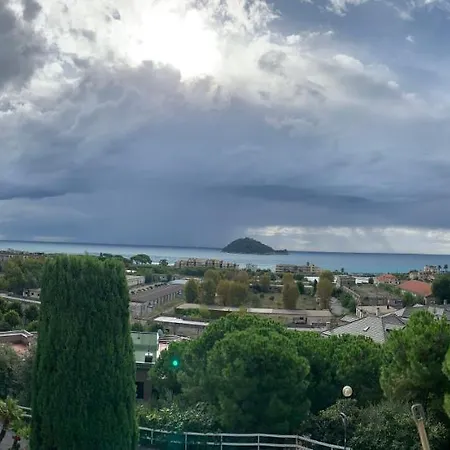 Il Balcone Sull'isola * Albenga